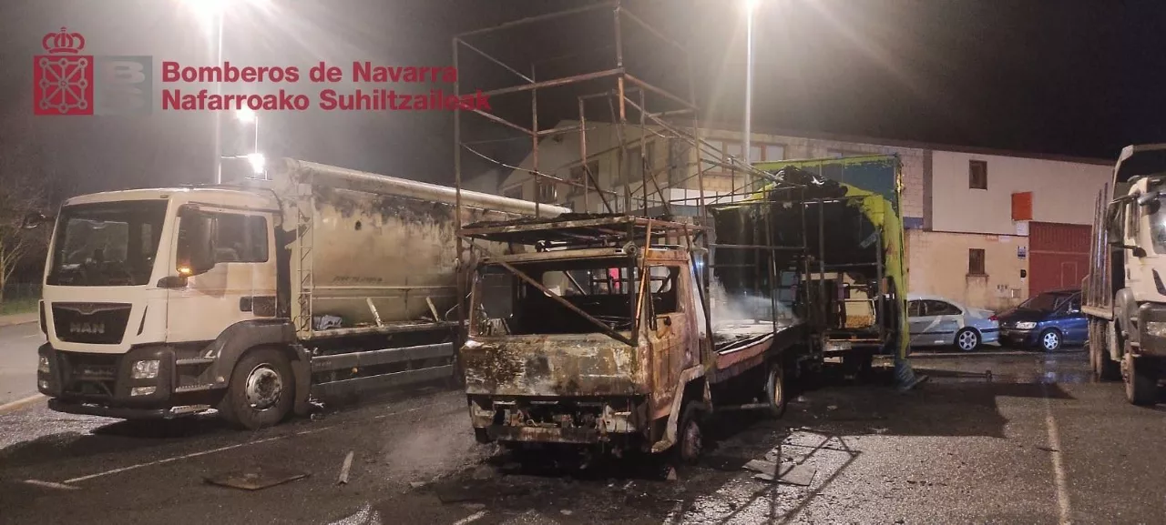 leitza sutea incendio camion kamioia