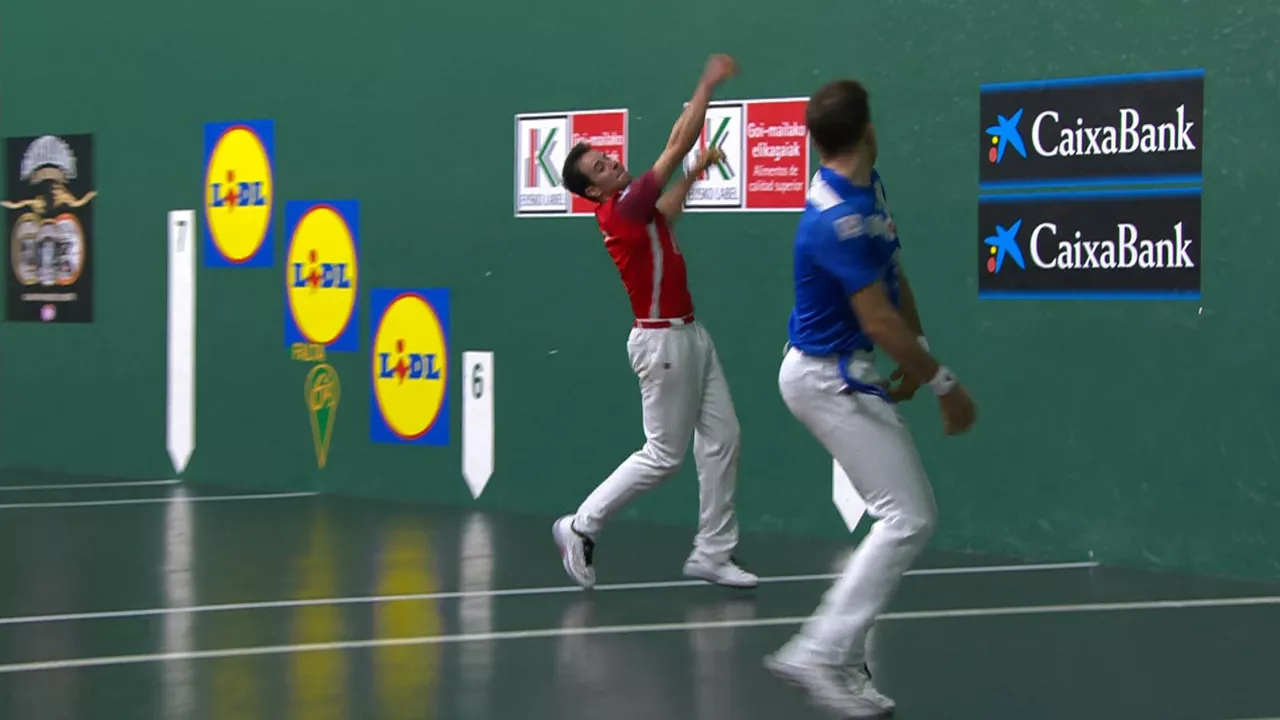 20250407164345_dariopilotakadapenaburuzburukoamanomanistaeitbmedia_