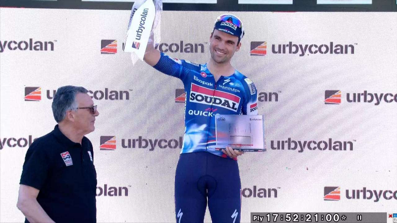 SCHACHMANN_ITZULIA_PODIUMA