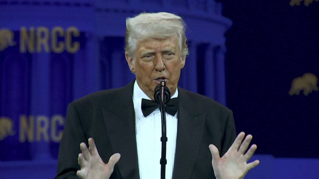 20250409082154_trump-eitb_