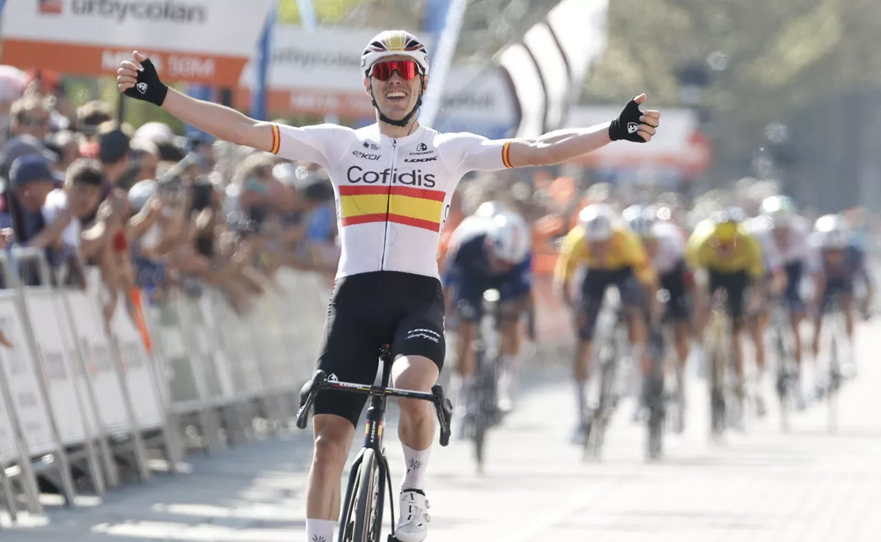 ITZULIA_ALEX_ARAMBURU_3.ETAPA_ZARAUTZ_BEASAIN_EFE_6