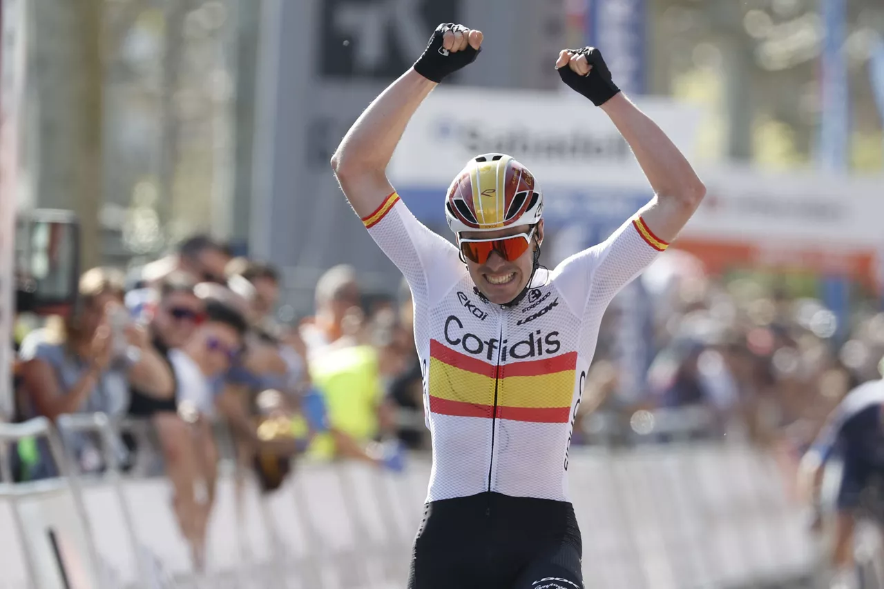 ITZULIA_ALEX_ARAMBURU_3.ETAPA_ZARAUTZ_BEASAIN_EFE_2