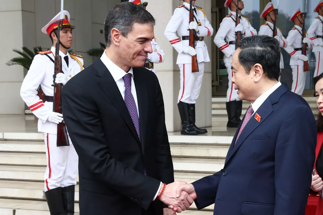 pedro sanchez vietnam