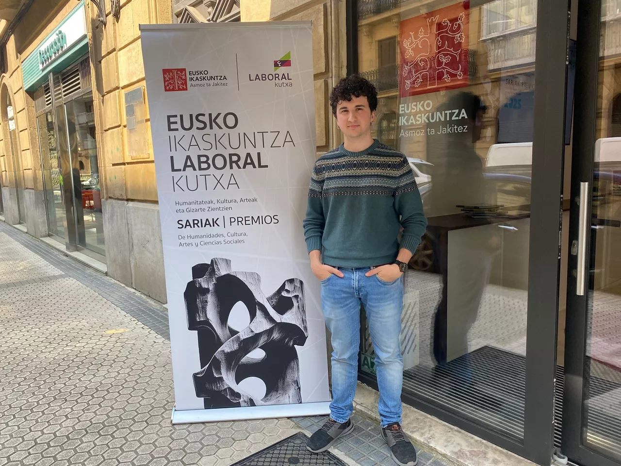 Jon Esnaola Eusko Ikaskuntza-LABORAL Kutxa Gazte Saria 2025