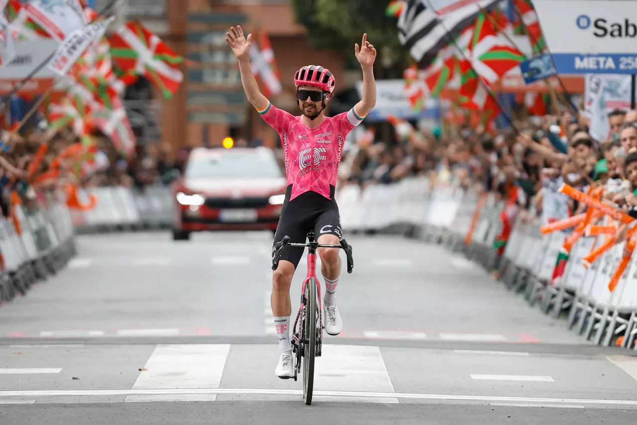 Ben Healy txirrindularia Itzulia etapa 5 Gernika