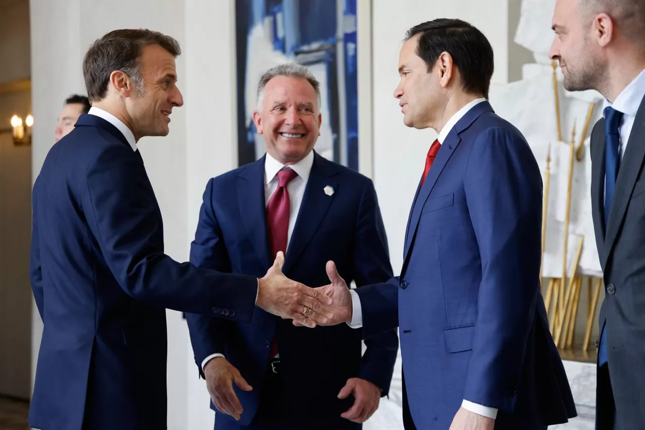 macron frente a marco rubio EFE