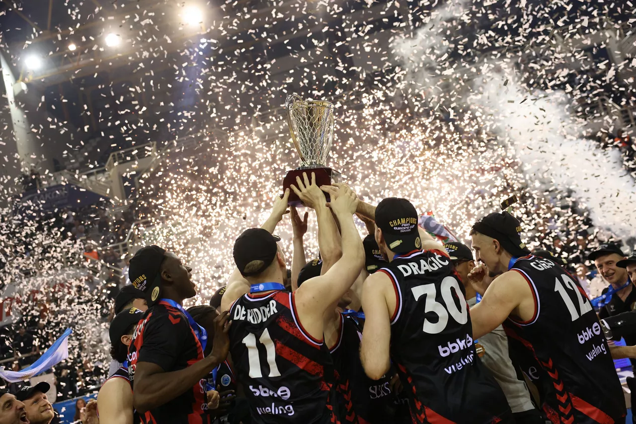 PAOK-BILBAO-BASKET-CELEBRACION-OSPAKIZUNA-02