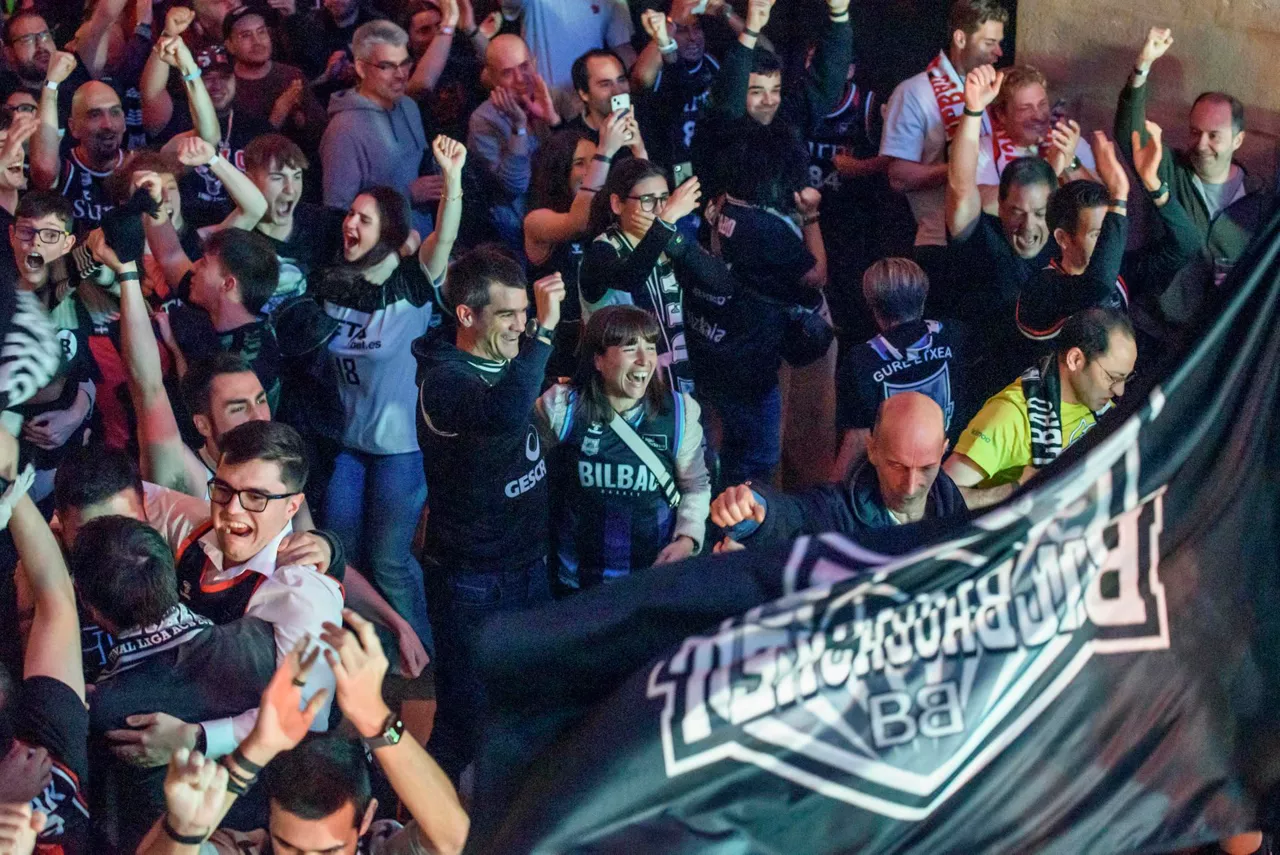 aficionados-bilbao-basket-efe