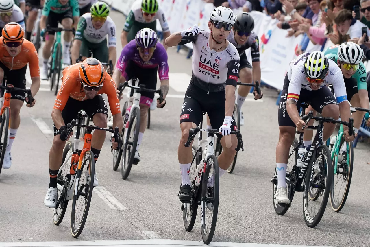 Vuelta a Asturias 3ª etapa Jordi Lopez (Euskaltel)