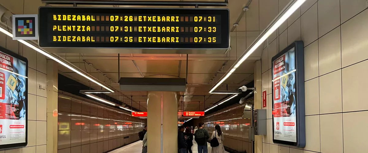 itzalaldiaren biharamuna martxan bilboko metroa-bilbao-operativo-tras-apagon-efe