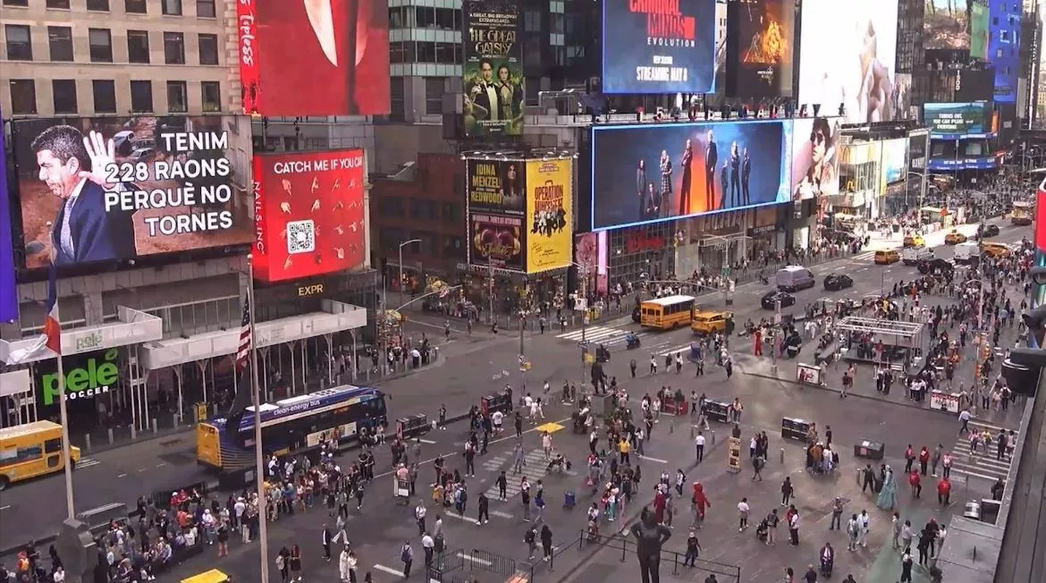 mazon times square europa press