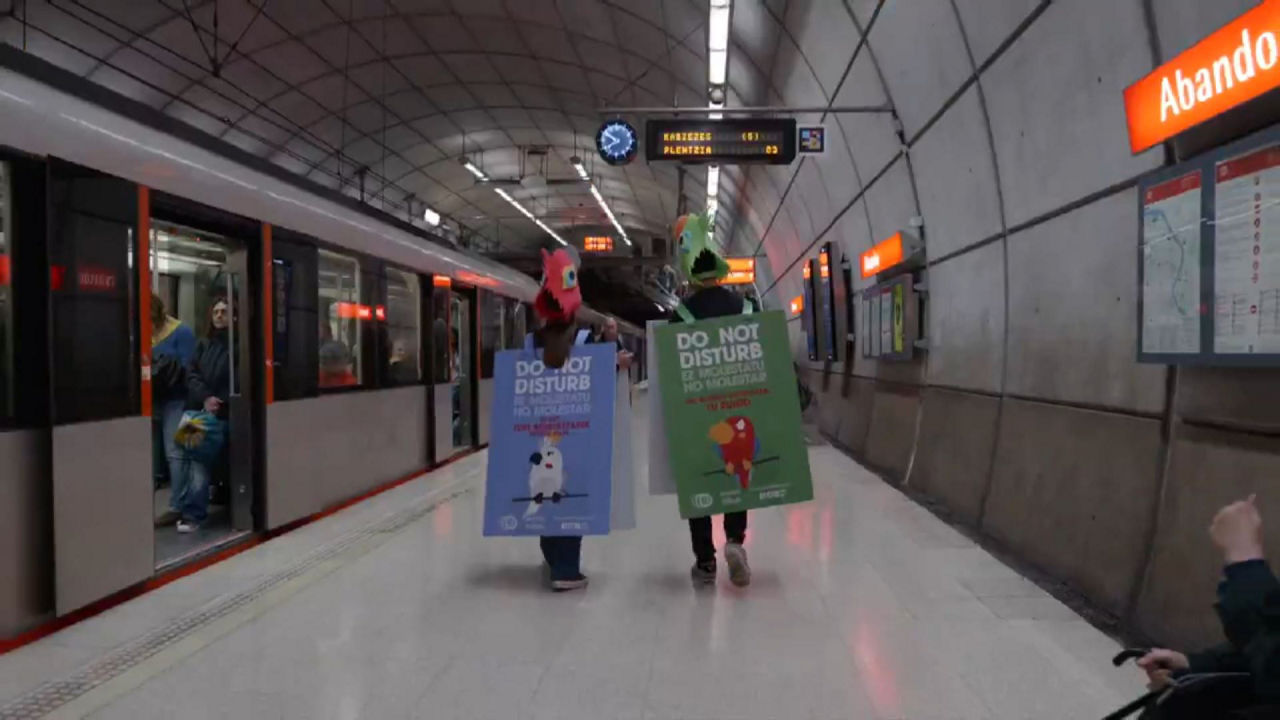 20250505132533_metro-bilbao-silencio_