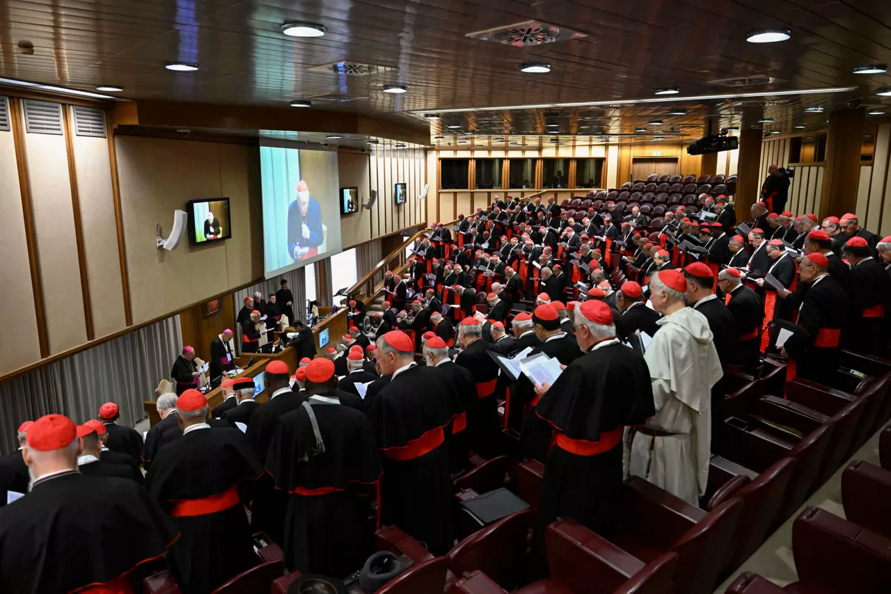reunion-cardenales-vaticano-28-abril-efe