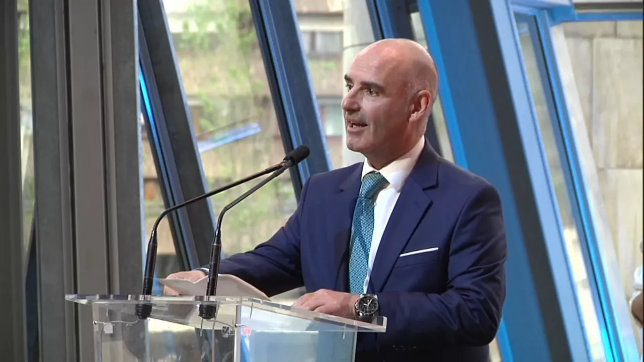 20250505212700_andoni-aldekoa_