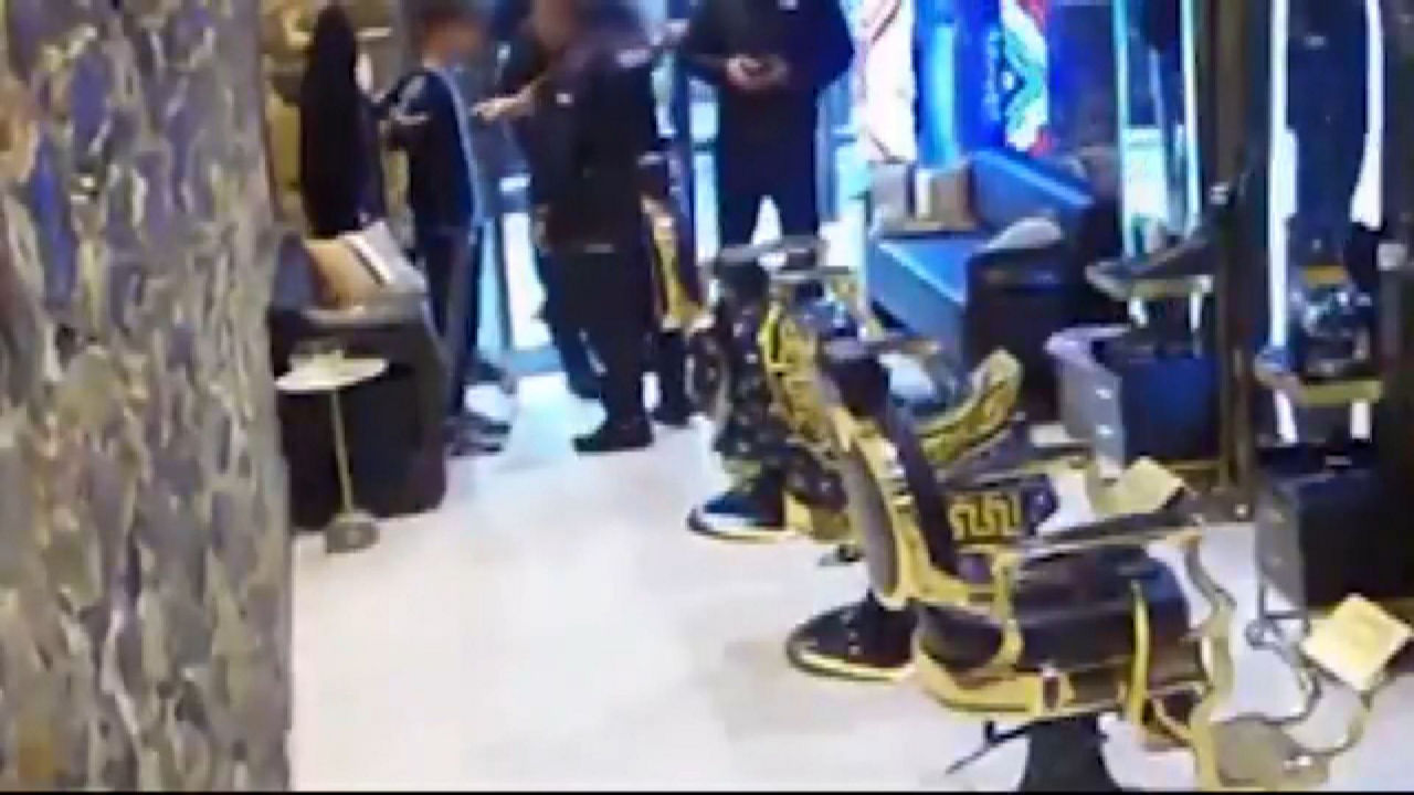 20250509203356_ertzaintza-peluqueria_