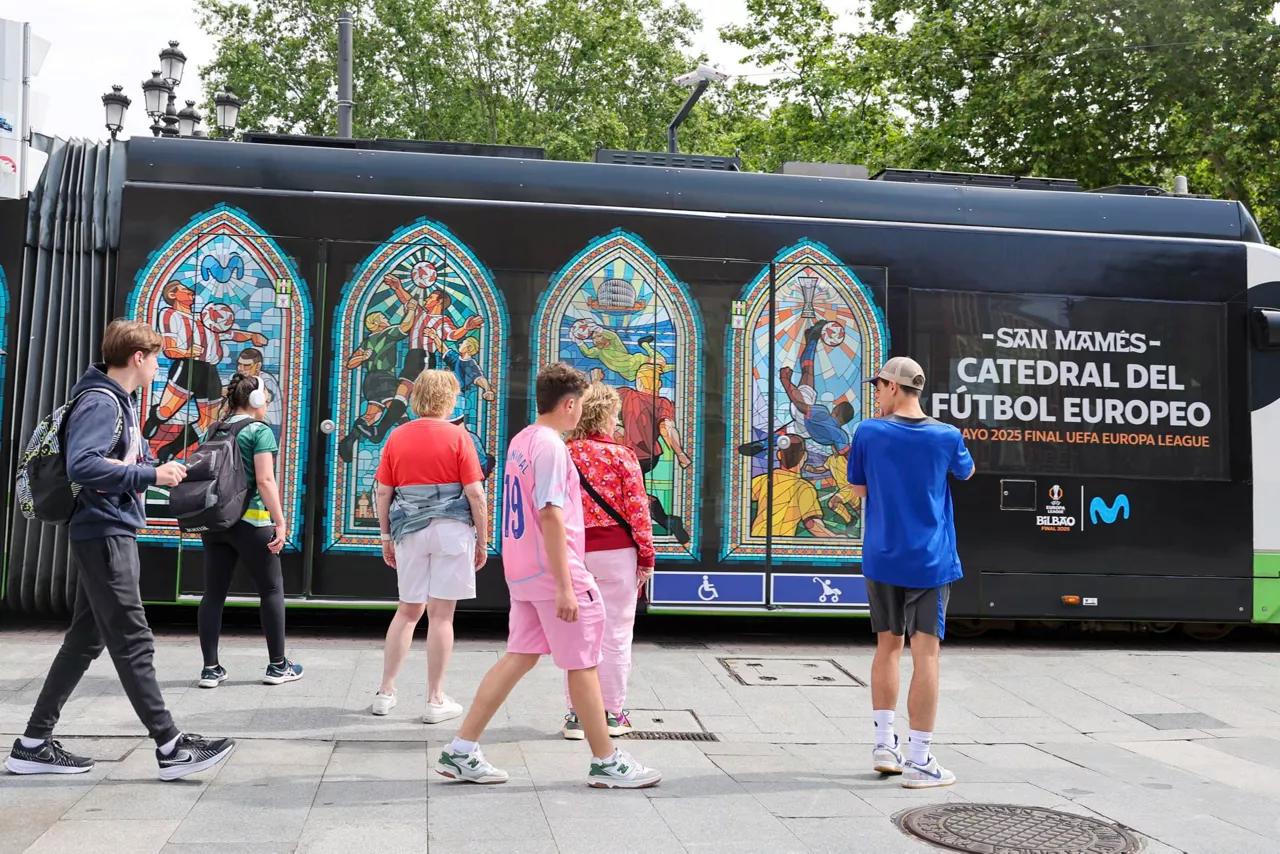 tranvia-bilbao-final-europa-league-efe