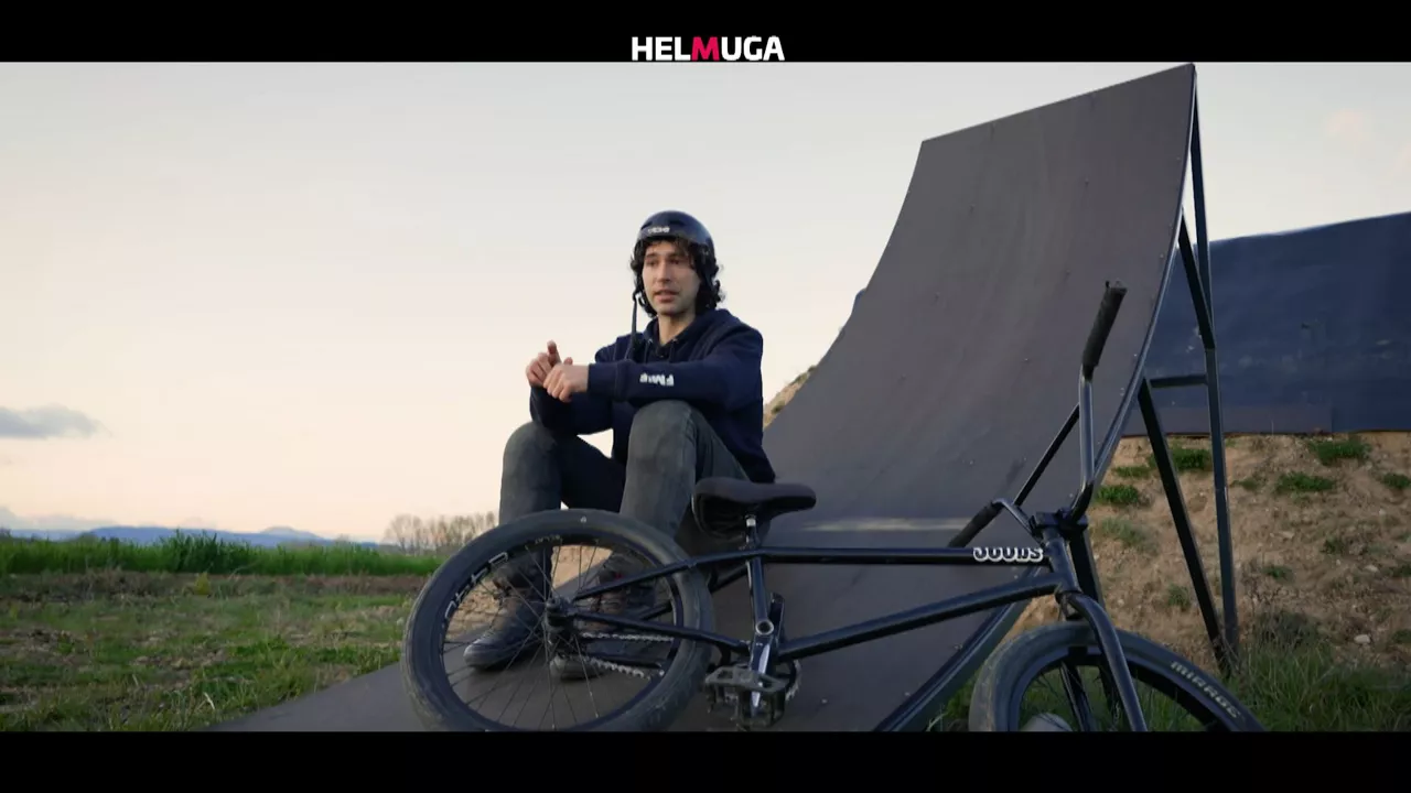 BMX riderrak, "Helmuga" saioan