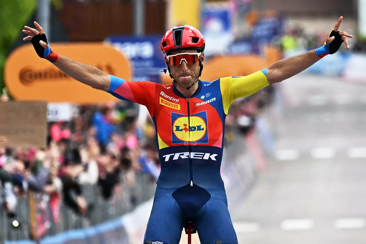 CARLOS_VERONA_GIRO_ITALIA_ETAPA_15