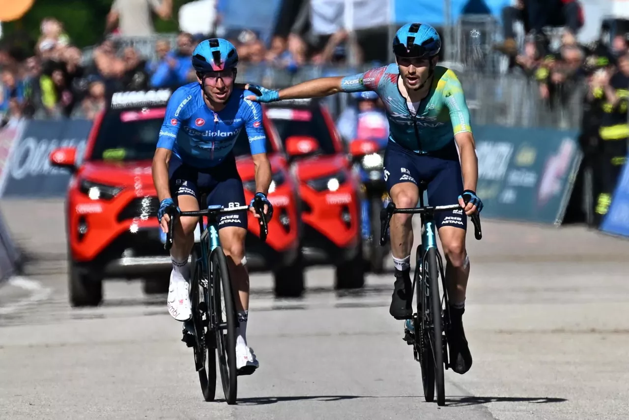 ITALIAKO_GIROA_16_ETAPA_CHRISTIAN_SCARONI_LORENZO_FORTUNATO_ASTANA_EFE_IRABAZLEAK