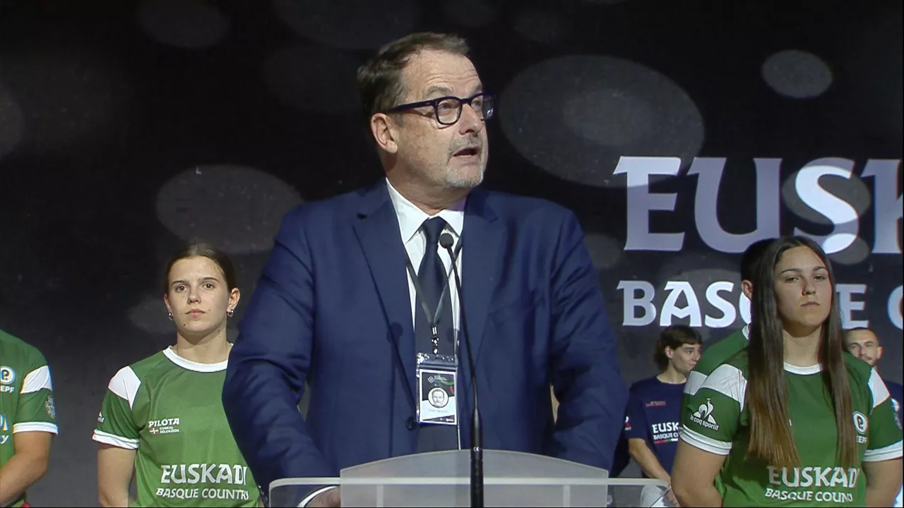 20250602214422_xavier-cazaubon-hitzaldia_