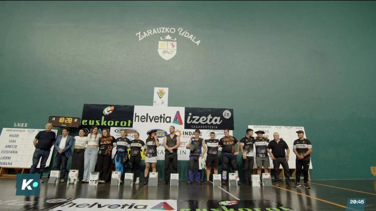 20250608100417_zumeta-eta-lopetegi_