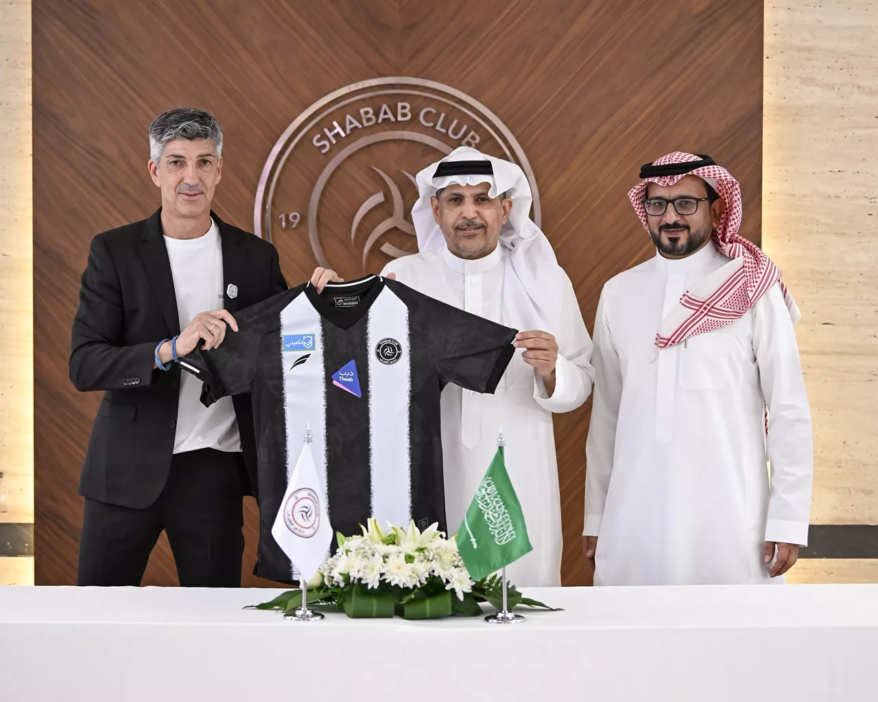 Presentación de Imanol. Foto: Al-Shabab.