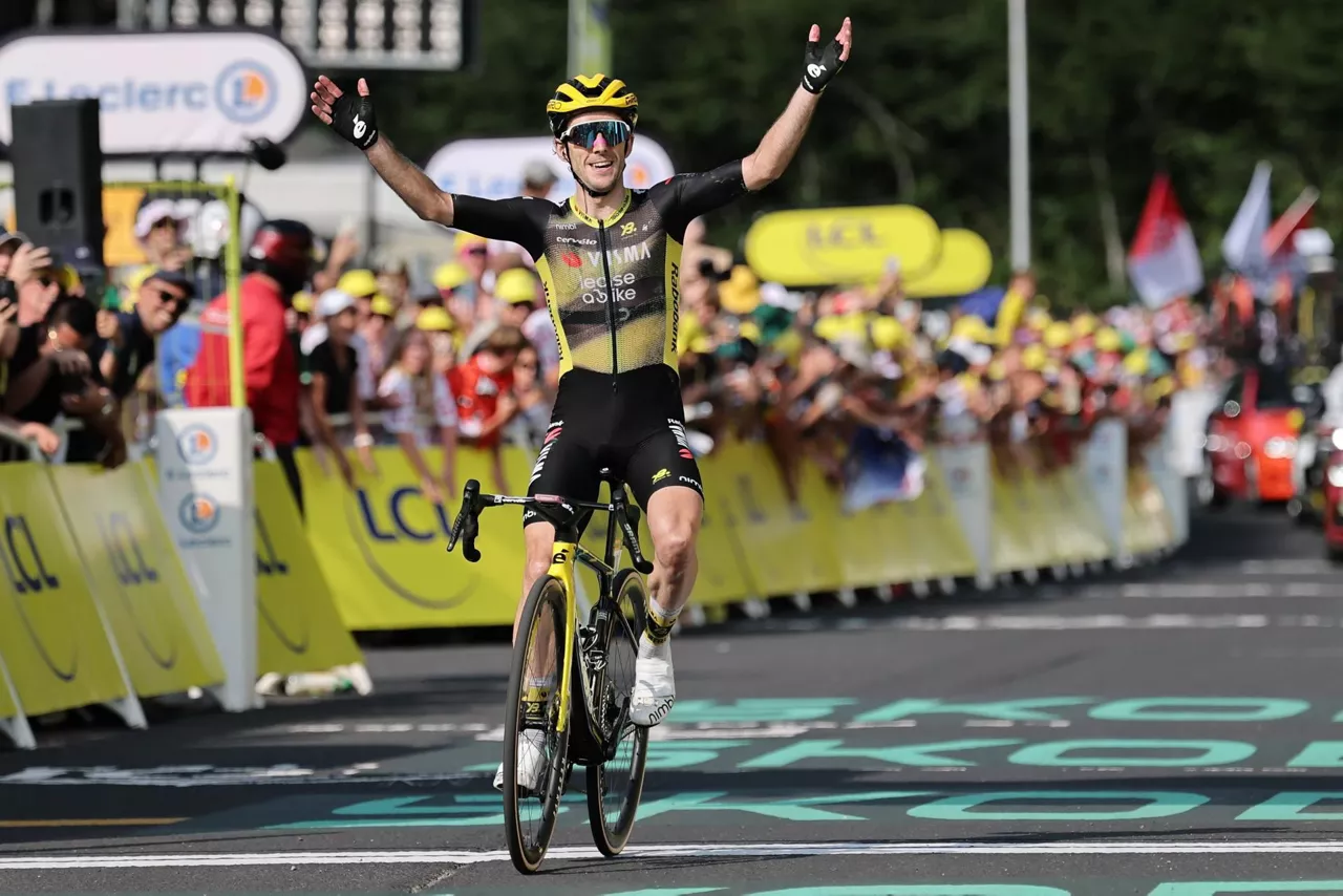 SIMON_YATES_VISMA_TOUR_FRANTZIA_2025_10_ETAPA