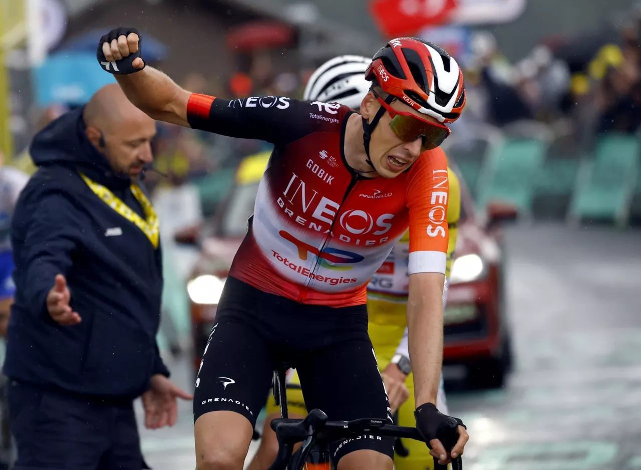 THYMEN_ARENSMAN_INEOS_FRANTZIA_TOURRA_2025_LA_PLAGNE_IRABAZLEA_EFE