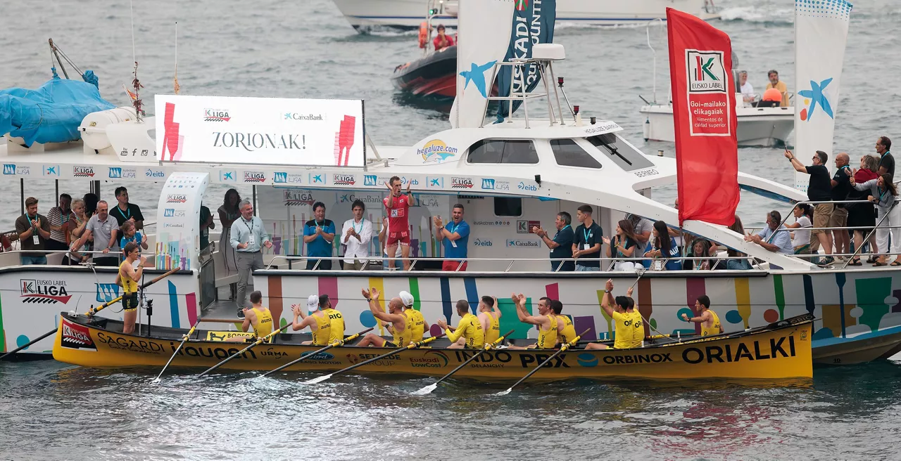 ORIO ZARAUZKO IKURRINA 1