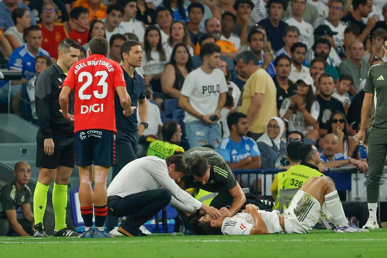 ABEL_BRETONES_OSASUNA_EFE_TXARTEL_GORRIA_REAL_MADRIL