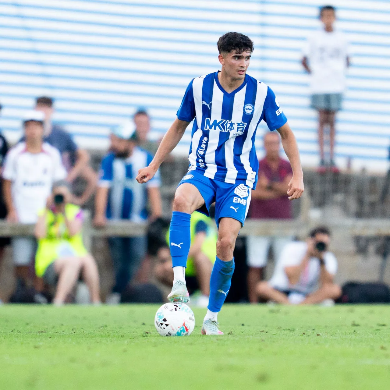 Hugo novoa, cedido al mirandés