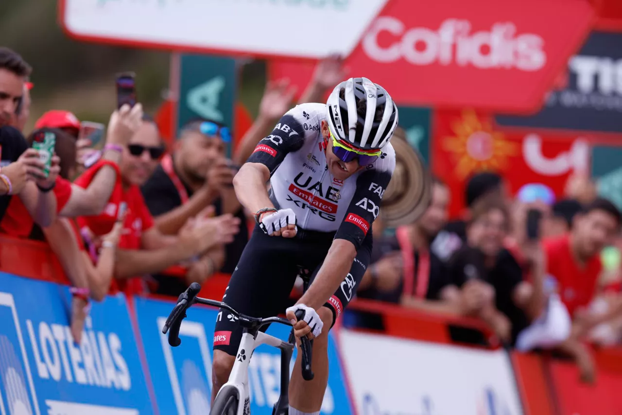 Marc Soler garaipena Espainiako Vuelta La Farrapona