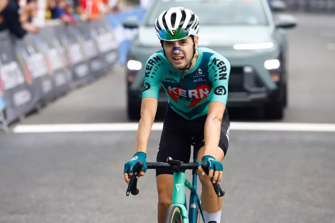 Parra llega al Caja Rural desde el Kern Pharma. Foto: teamcajarural-segurosrga.com/.