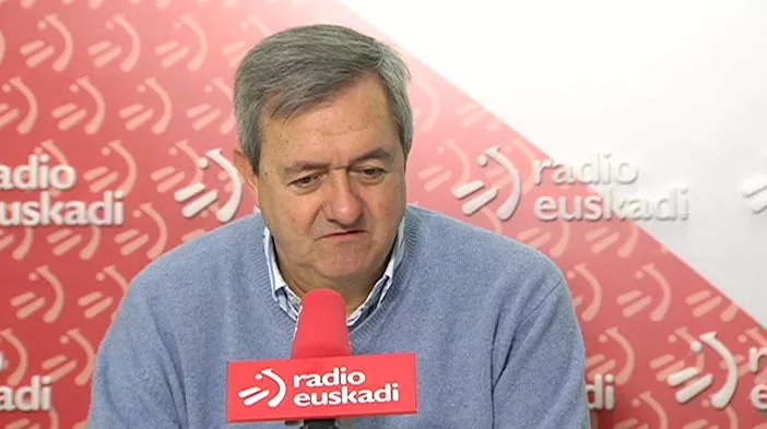 Carlos Aguirre Ekonomia sailburua, beste elkarrizketa batean.