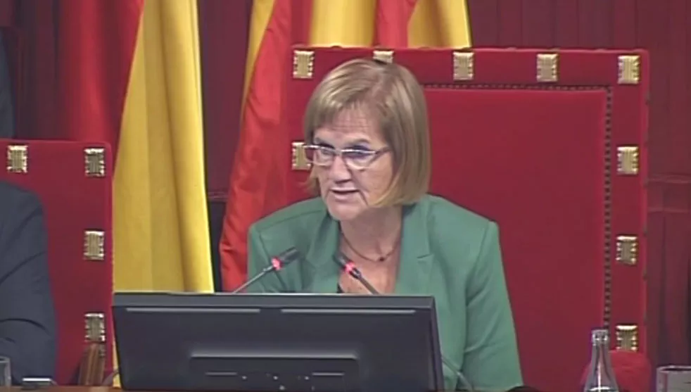 La presidenta del Parlamento catalán ha sido una de las personas que ha realizado la petición. EiTB
