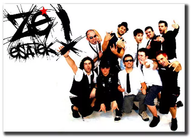 Ze Esatek taldekoek 'Rock & Ron' DVDa aurkeztu dizkigute ''B aldea''n