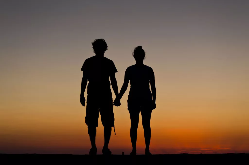pareja bikotea