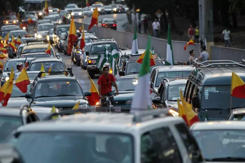 Ambiente en las calles costarricenses ante la cita electoral. Foto: EFE