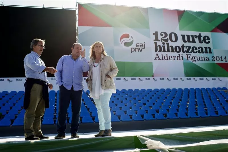 Aurrekoetxea, Ortuzar eta Atutxa gaur, Araban. Irudia: EFE