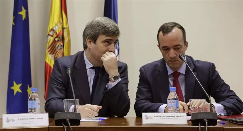 Los secretarios de Estado para el Deporte y de Seguridad, Miguel Cardenal y Francisco Martínez. EFE