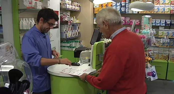 Araba rechaza dar datos de sus contribuyentes para el copago farmacéutico. Foto: EITB
