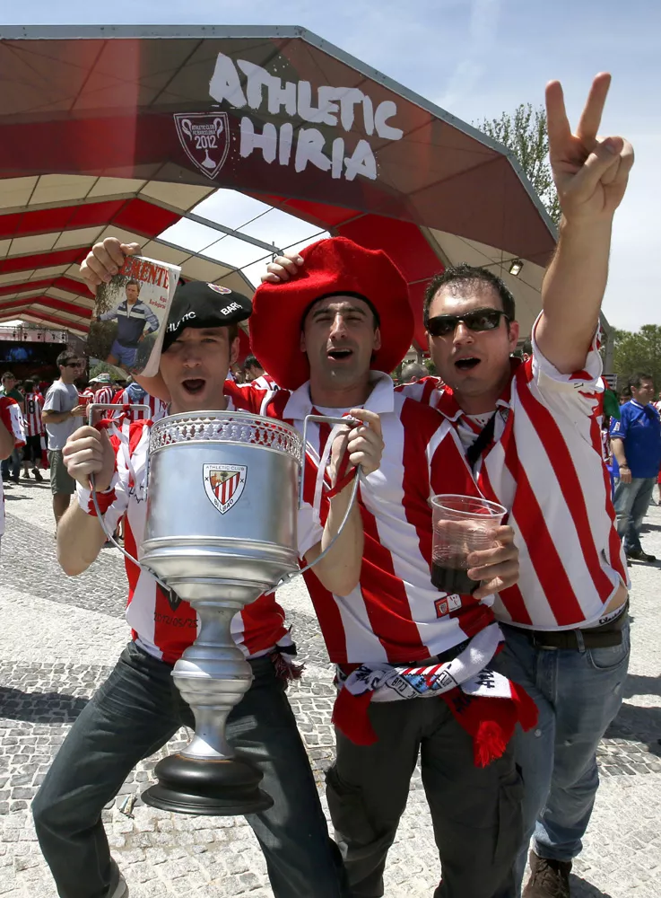 Athleticeko zaleak Madrilen. Argazkia: EFE