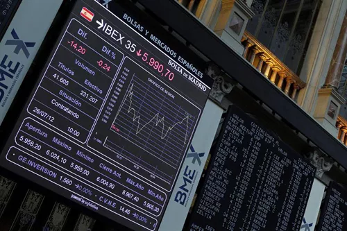 La prima de riesgo española llegó a rozar ayer los 650 puntos.