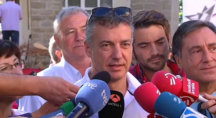 Iñigo Urkullu, en Lapuebla de Labarca.