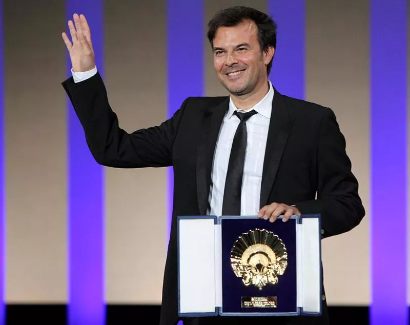 François Ozon recibe la Concha de Oro en el Zinemaldia 2012. Foto: Efe.