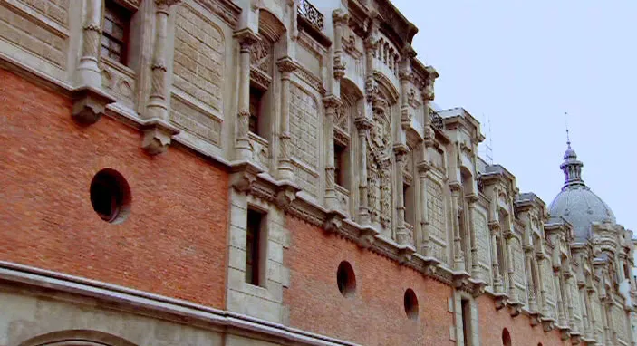 El centro Alhóndiga Bilbao llevará el nombre de Iñaki Azkuna. Foto: EiTB