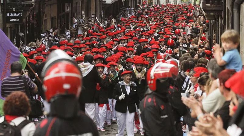 Alarde de Hondarribia. Foto: EFE.