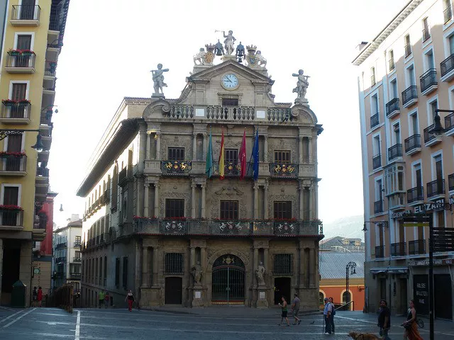 Ayuntamiento Pamplona Iruñea Udala _Paco Moreno