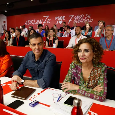 Madrid (Spain), 05/07/2025.- A handout photo made available by the Spanish Socialist Workers' Party (PSOE) shows Spanish Prime Minister Pedro Sanchez and his Deputy Prime Minister Maria Jesus Montero attending the PSOE Federal Committee in Madrid, Spain, 05 July 2025. (España) EFE/EPA/Pablo Blazquez Dominguez HANDOUT HANDOUT EDITORIAL USE ONLY/NO SALES
