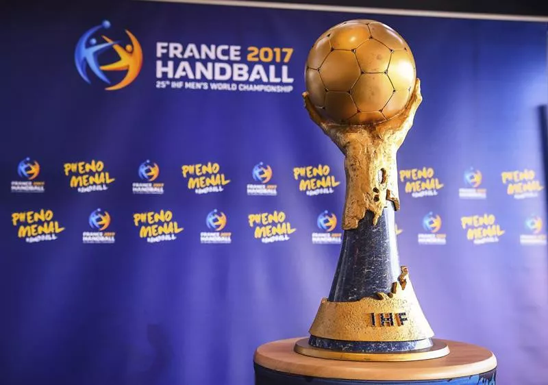 URTARRILAK 10 | Frantziako Eskubaloiko Munduko Txapelketa, abian